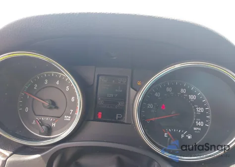 2011 Jeep Grand Cherokee Laredo из США, поврежденный, VIN 1J4RR4GG6BC555358